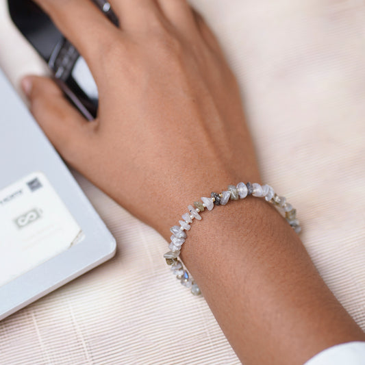 Labradorite Chip Bracelet
