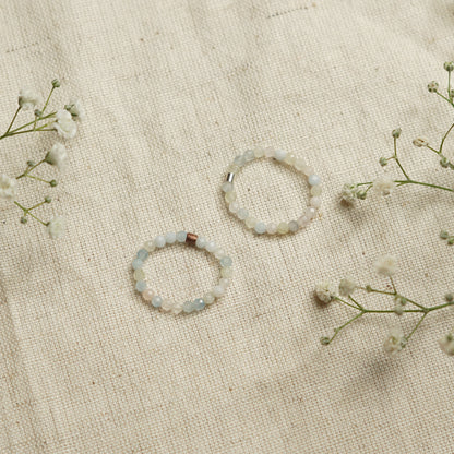 Elastic Anti-Anxiety Fidget Ring Made of Natural Faceted Gemstone Beads - Morganite